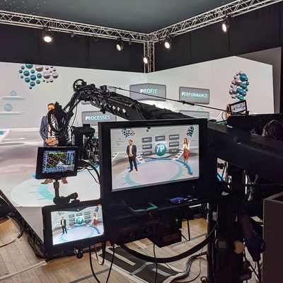 ROHS Stage Rental Xr Led Screen , Dance Led Display Display