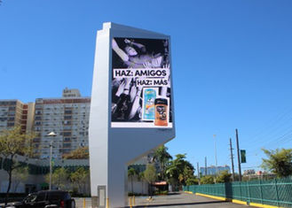 Οδική πλευρά επίδειξης των υπαίθριων πλήρων οδηγήσεων χρώματος IP67 P16 με την υψηλή ενέργεια αντίθεσης - αποταμίευση