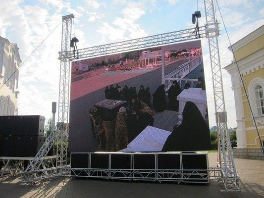 Αδιάβροχοι εσωτερικοί οδηγημένοι τηλεοπτικοί τοίχοι RGB SMD 3 οθόνης των υψηλών φωτεινότητας οδηγήσεων μισθώματος σε 1