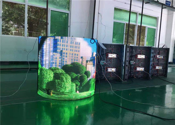 Η υψηλή αντίθεση οδήγησε την εύκαμπτη πλήρες χρώμα επίδειξης των οδηγήσεων κουρτινών οθόνη 10mm εικονοκύτταρα 360