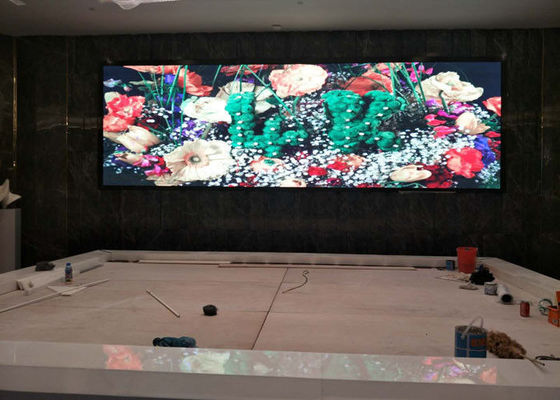 Ο τοίχος τοποθέτησε την μπροστινή προσανατολισμένη προς τις υπηρεσίες επίδειξη πίσσα IP65 SMD 3528 εικονοκυττάρου 10 χιλ.