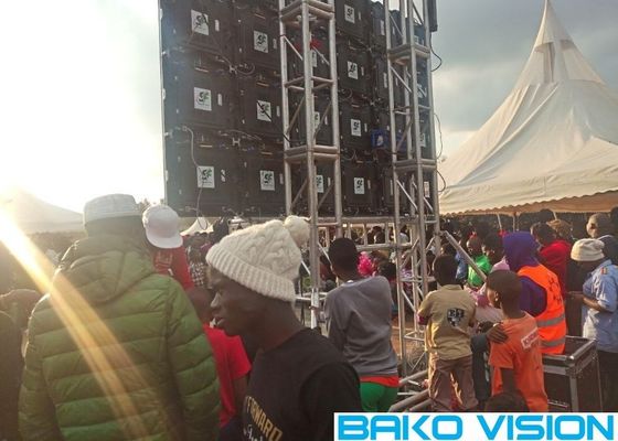 Στάδιο που κρεμά τον οδηγημένο ενοίκιο τηλεοπτικό τοίχο SMD2121 P3.91 1500nits